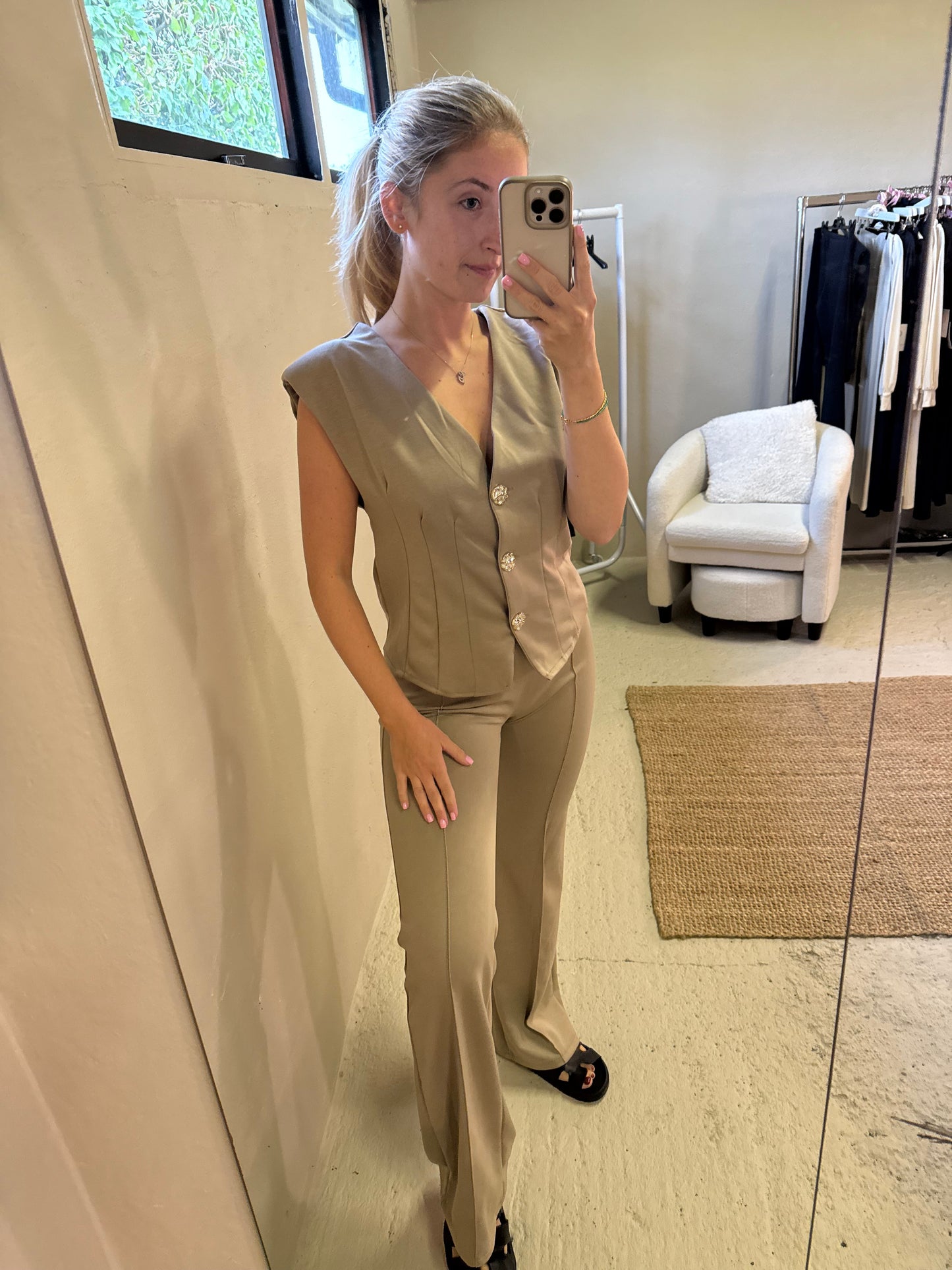 Lara co ord